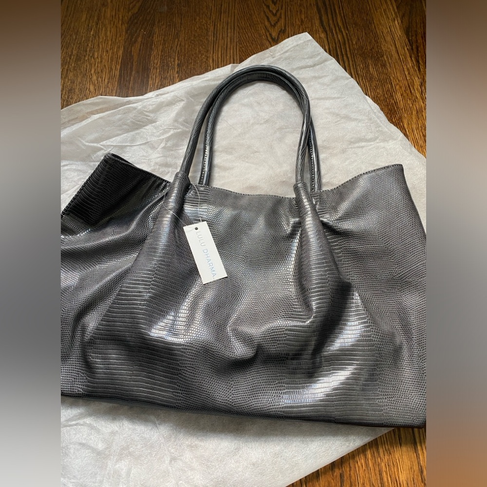 NWT Lulu Dharma vegan leather tote